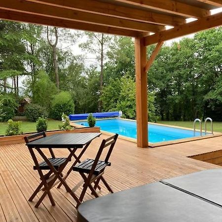 Lodge La Courrege Larche  Exterior foto