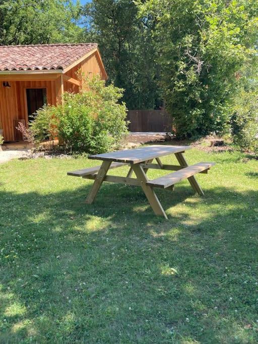 Lodge La Courrege Larche  Exterior foto